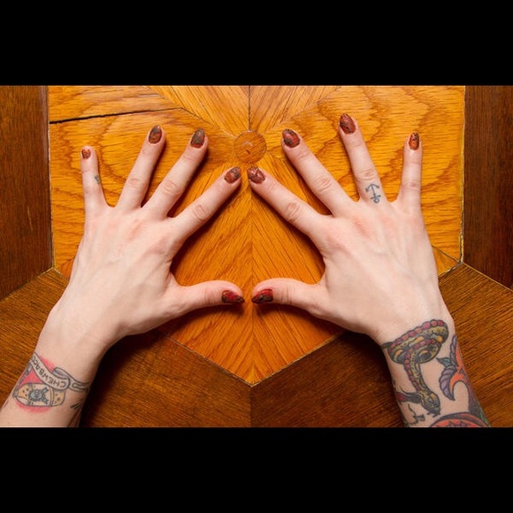 ๐ MAHEROO Nail henna 2 for $8 Natural nail stain - Picture 3 of 4